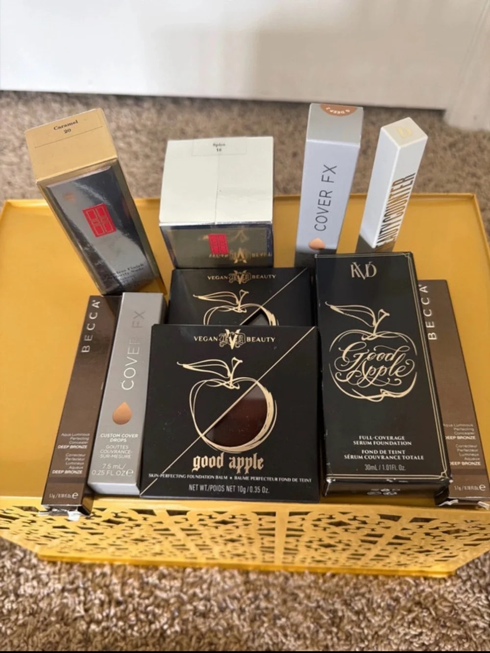 10 pc Reseller Bundle incl Cover FX, KVD, Elizabeth Arden